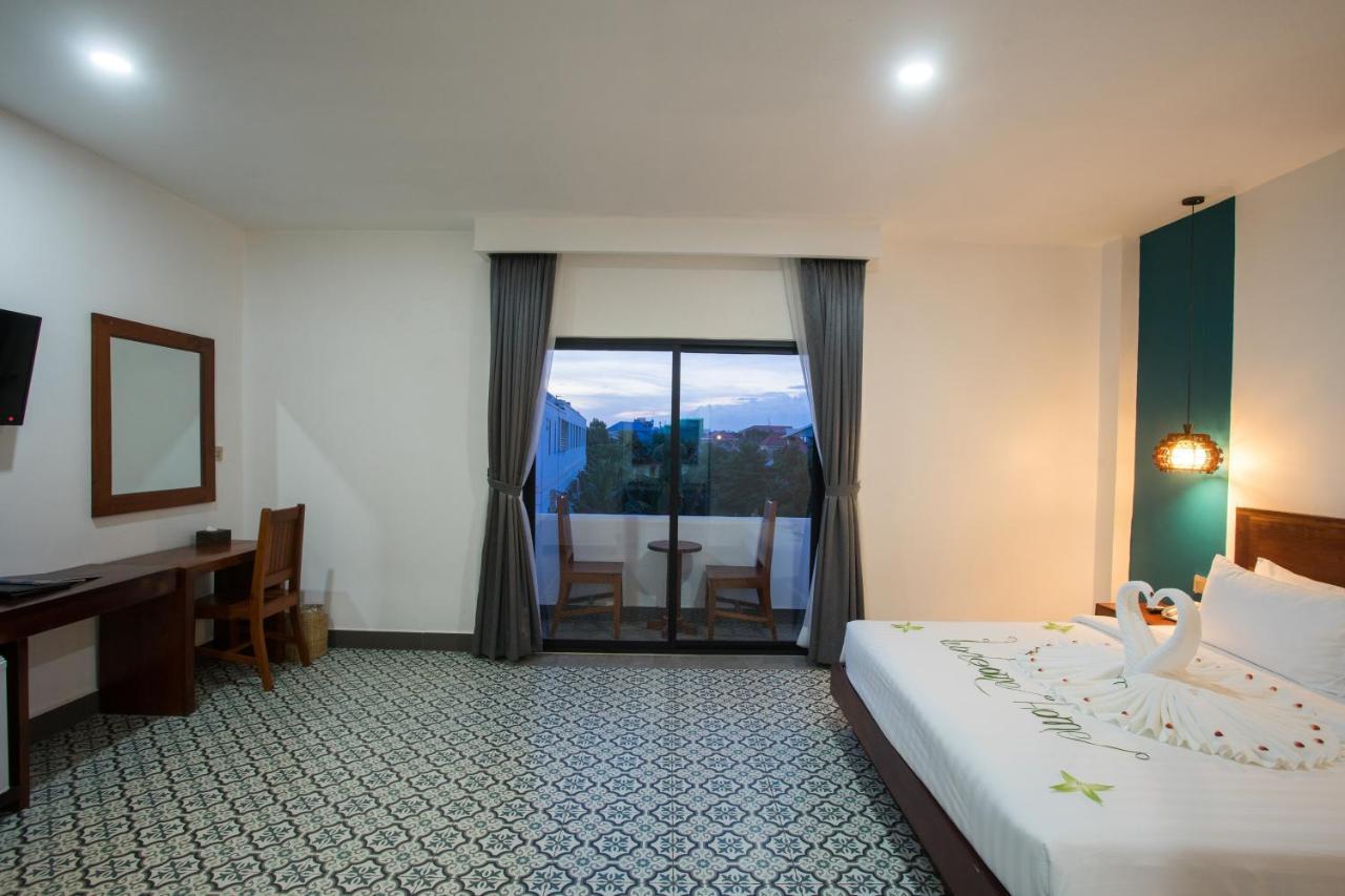 Gz Bliss D'Angkor Suites Siem Reap Buitenkant foto