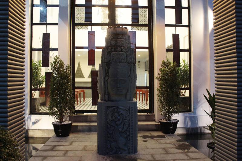 Gz Bliss D'Angkor Suites Siem Reap Buitenkant foto